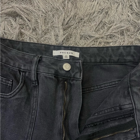pacsun black cargos, size 26, high rise - Picture 3 of 5